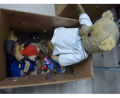 Vintage straw filled teddy bear plus a Paddington puppet and 2 x gollies
