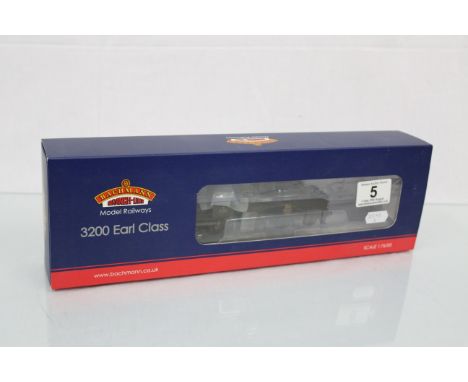 Boxed Bachmann OO gauge 31085 GWR 3200 Class 9022 BR Black early emblem (weathered) engine