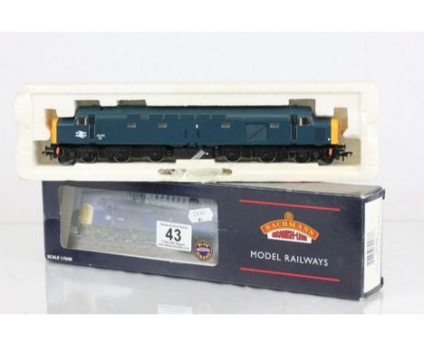 Boxed Bachmann OO gauge 32476 Class 40 Diesel 40 075 BR Blue Indicator Discs engine