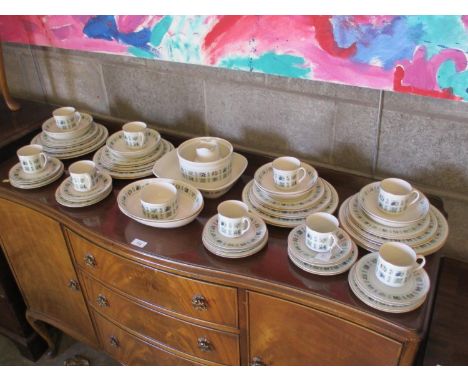 Royal Doulton Tapestry 67 Piece Dinner Service
