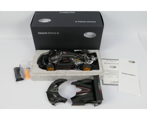 Autoart - A boxed limited edition Pagani Zonda R in carbon fibre finish in 1:18 scale # 78261. The car appears Mint with its 