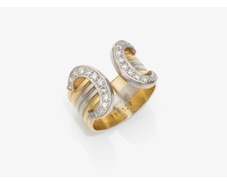 RingCARTIER, CC BITSGelgold, Weißgold und Roségold 750/-, gestempelt. Signiert Cartier, 776327. 26 Kleinbrillanten. Der Ring 