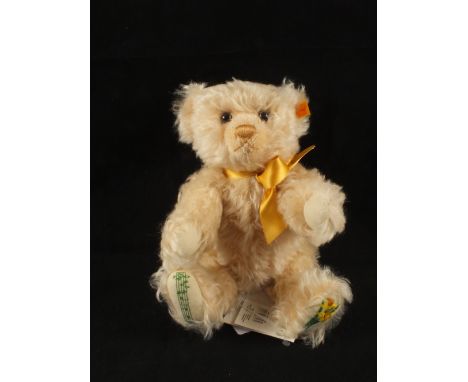 A Steiff 'Oliver Musical' spring bear 663239