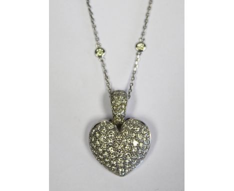  A Diamond Pendant Necklace heart-shaped with hinged clasp, set throughout 2 with diamonds weighing approximately 4.52ct in t