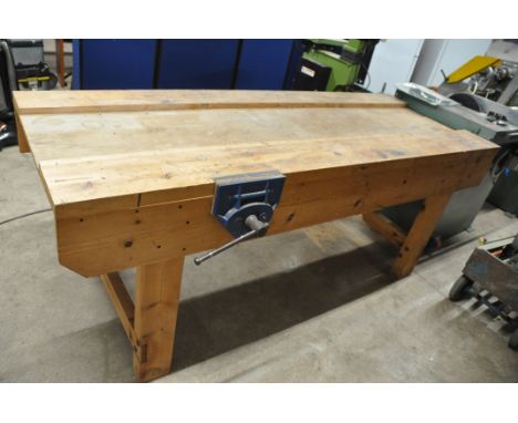 A LONG PINE WORK BENCH WITH A RECORD No 52 1/2 VICE FITTED width 216cm depth 80cm height 84cm
