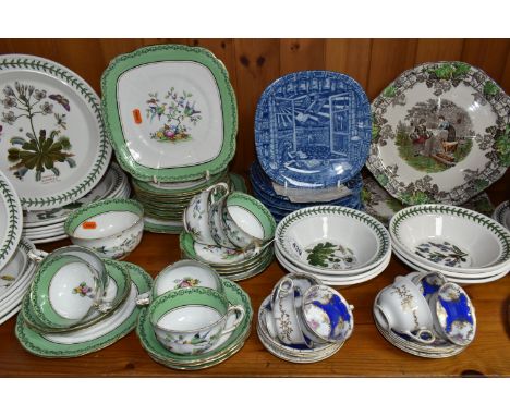 A QUANTITY OF DINNERWARE FROM NAMED MANUFACTURERS to include an assortment of Portmeirion 'Botanical Garden' dinnerware consi