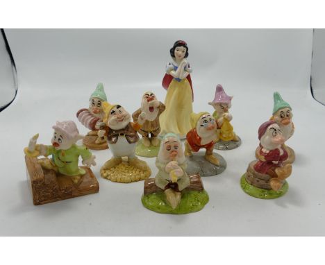 Royal Doulton Snow White &amp; The Seven Dwarfs Figures:  Snow White SW9, Grumpy SW11, Doc wwith Lantern SW19, Sleepy SW15, S
