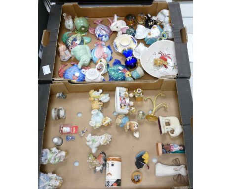 A mixed collection of items to include Carltonware Novelty items, Fish theme wall plaques, ornamental owl figures etc (2 tray