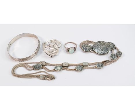 Selection of silver jewellery: Niello ware .800 silver necklet, Opal mounted ring, silver brooch &amp; sterling hallmarked ba