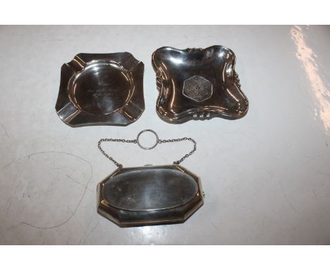 A silver ash tray, a 925 Mexican silver dish and a silver purse, approx. total weight 207gms 