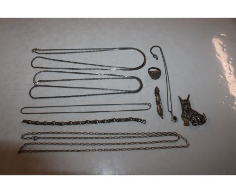 Two 925 silver necklaces, 47.5gms; various yellow metal necklaces, a white metal brooch in the form of leaves, another brooch