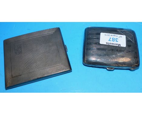 Two engine turned cigarette cases, Birmingham 1918 & 1928, 7½ oz.