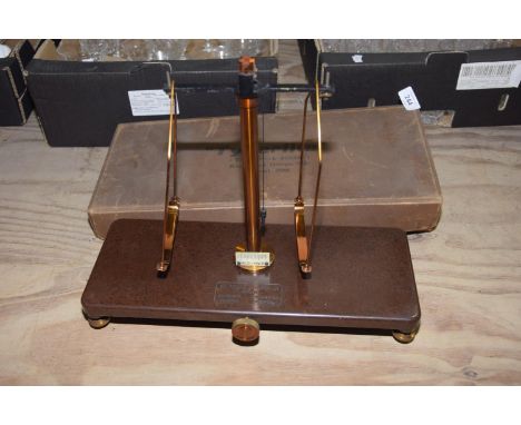 A set of 'Typerlite' precision scalesOf typical form the Griffin and Tatlock Ltd precision scales in original box. 