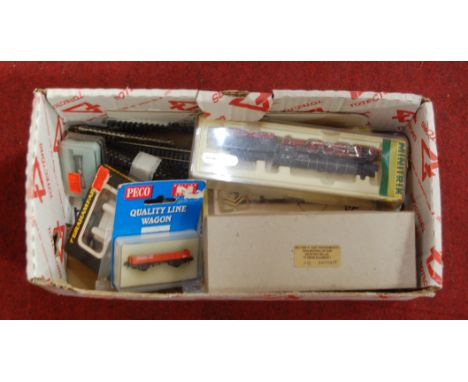 A box containing mixed N gauge Graham Farrish locomotives and Minitracks ; together with various rolling stock and accessorie