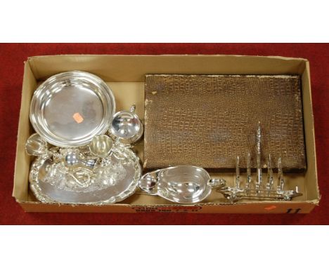 Assorted plated wares, to include four-division toast rack, sauce ladle etc