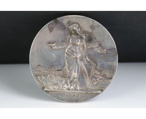 A 19th century 1898 Luise Grossher-Zogin Von Baden white metal commemorative medallion. 