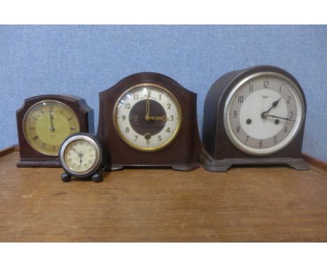 Four vintage Bakelite clocks 