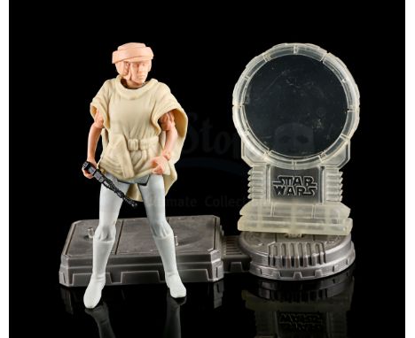 KENNER - Unpainted first shot prototype in non-production colours. This is the Millennium Mint version and includes a prototy