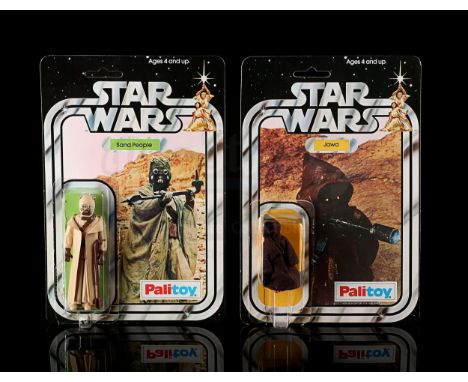 PALITOY - One cardback punched and one unpunched. Both figures are opened. Jawa bubble is the same as used for R2-D2, a folde