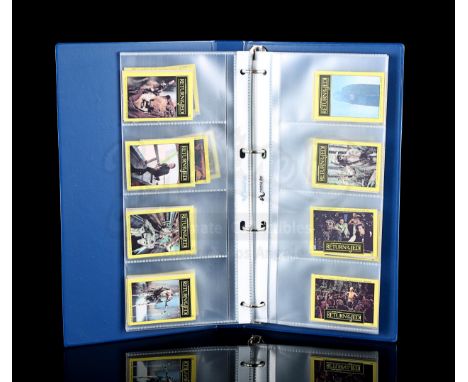 MONTY GUM - Complete set of 100 trading cards, released in 1983. Good. Dimensions: 30 cm x 16 cm x 3 cm (11.54'' x 6.15'' x 1