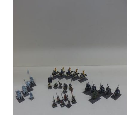 A collection of 193 Lord of the Rings/Fantasy/Wargaming metal/plastic figures - 16 Variags, 37 Army of the Dead, 17 Gondor an