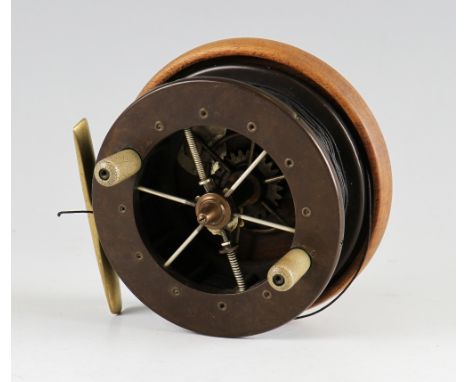 Coxon Aerial wooden and ebonite reel:  3.5" dia, 6x spoke ebonite drum with tension regulator, twin crazed handles, walnut an