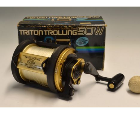 Shimano Big Game Trolling Reel - Triton Trolling Series 50W no.586632- titanium drag, with power handle fitted with a big sur