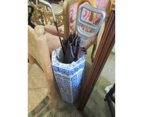STICK STAND CONTAINING SHOOTING STICK ETC