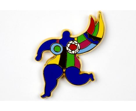 rare Niki de Saint Phalle brooch in vermeil and enamel with the typical "Nana" -  signed on the back  - edition by Musée d'Ar