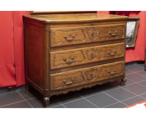 antique oak chest of drawers||Antieke commode in eik met drie laden 