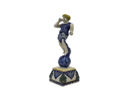 rare 18th Cent. sculpture in "De Twee Scheepjes - Jan Gaal" marked ceramic with a blue-white decor||Zeldzaam geworden achttie