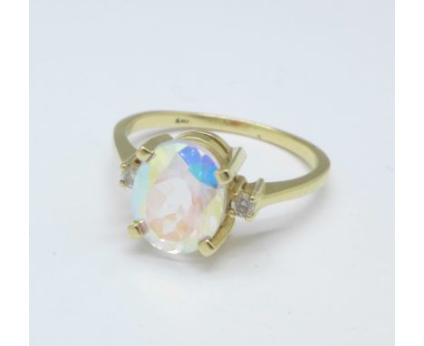 A 14kt gold and rainbow mystic topaz ring, 3.6g, R