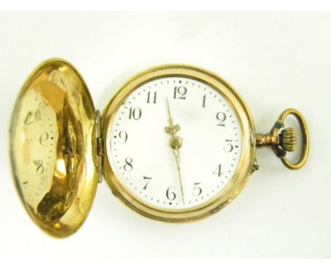 A CONTINENTAL GOLD KEYLESS CYLINDER HUNTING CASED FOB WATCH, CIRCA 1900
