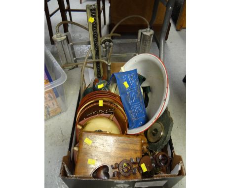Mixed parcel of items including a carved wooden love spoon, wooden cats, enamel bowl etc