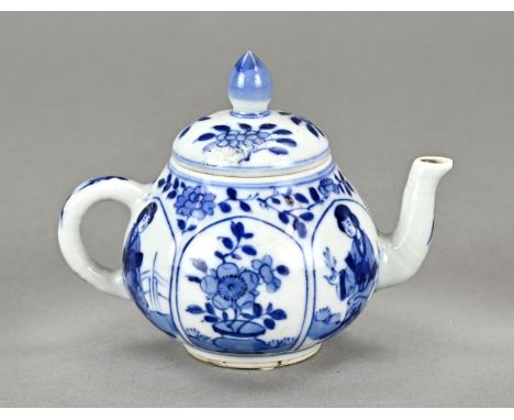 18th century Chinese porcelain kang xi teapot with wings/flower vase/geisha decor. With bottom mark. Dimensions: 11 x 12.5 x 