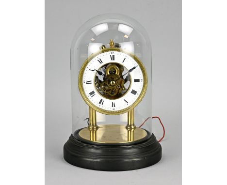 Antique English electric Eureka clock. Patent No. 14614 - 1906 - No. 2693. With decentralized second hand, magnetic mantel cl