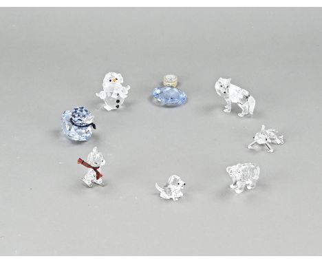 Lot with eight various Swarovski figures. Among other things; snowman, bear, bear on skates, dog (small), fox, duck with chai