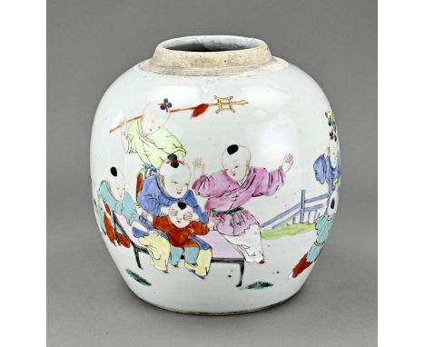 18th century Chinese porcelain family pink ginger jar with surrounding figure decor. 1x Top edge restoration. Dimensions: H 2