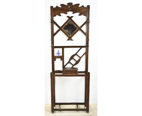 Antique oak Art Nouveau wardrobe with tile + mirror. Circa 1900. Dimensions: 200 x 72 x 28 cm. In good condition.