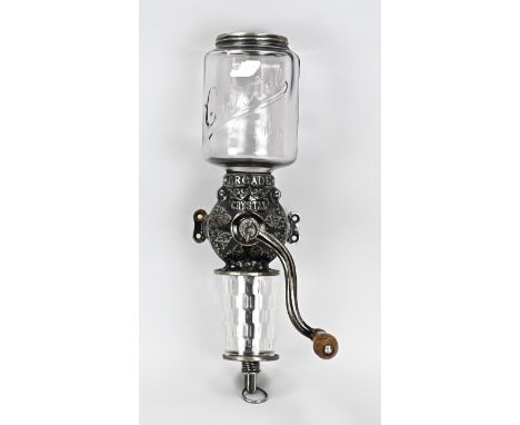Large antique Art Nouveau Cristal coffee grinder. Circa 1900. Dimensions: 45 cm. In good condition.