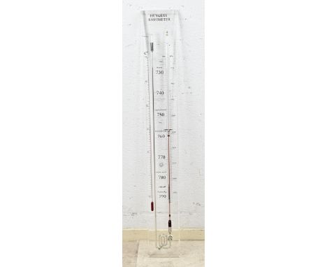 Large Dutch PVC Huijgens barometer. Second half of the 20th century. Dimensions: L 108 cm. In good condition.