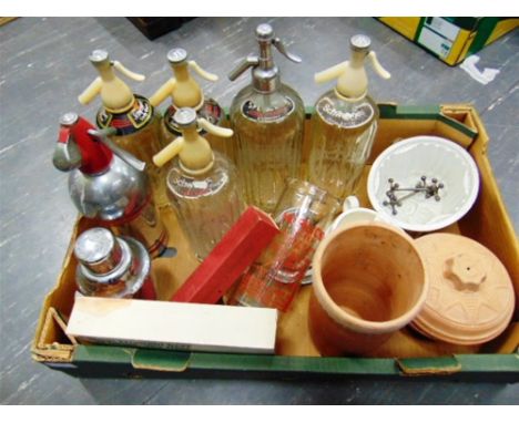 ASSORTED VINTAGE KITCHENALIA comprising five soda syphons, including one for Job Wragg of Shirley, Birmingham; a Horlicks mix
