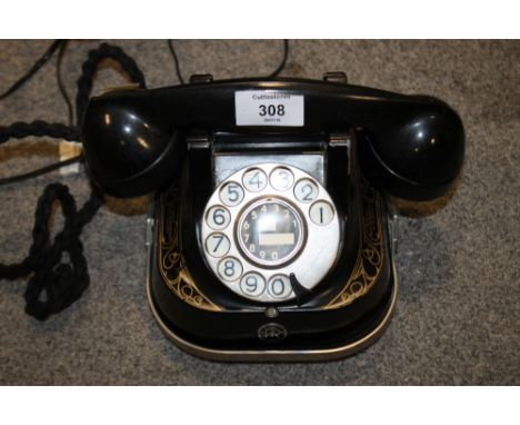 A VINTAGE BELL TELEPHONE