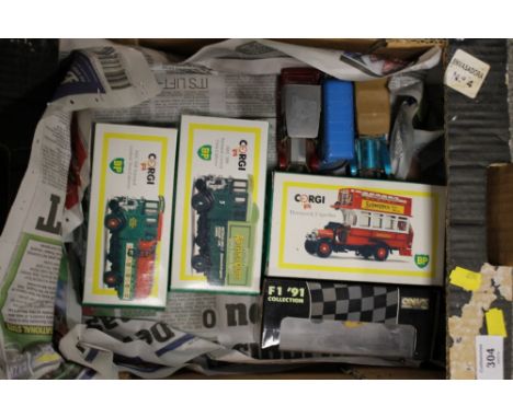A BOX OF VINTAGE TOY CARS TO INCLUDE BOXED CORGI EXAMPLES