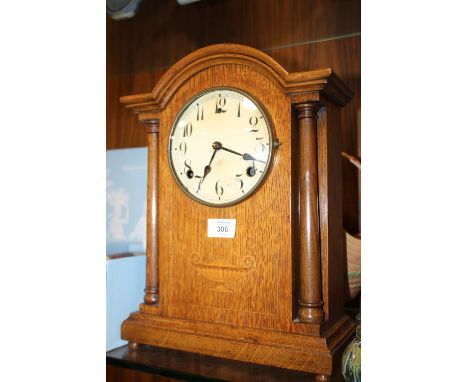 A VINTAGE OAK INLAID AMERICAN WM. L. GILBERT CLOCK CO MANTEL CLOCK