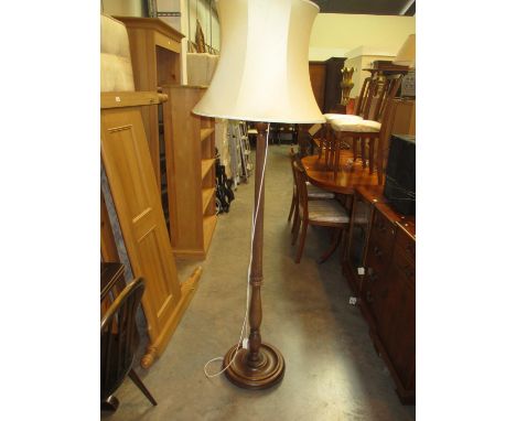 Fluted Pillar Standard Lamp with Shade 