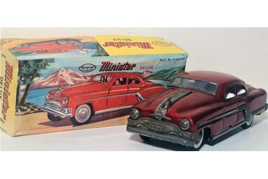 ESCALADO HORSE RACING GAME BOXED DERWENT TRIANG CABIN CRUISER A Mechanical Horse Racing Game Es