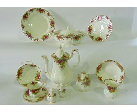 A quantity of Royal Albert Old Country Roses pattern dinner wares comprising an oval meat plate, ten dinner plates, nine side