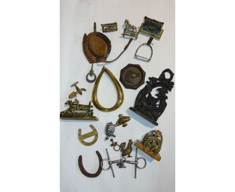 A cast iron doorstop bearing registration and other marks to verso, of sporting interest depicting a fox's mask set above cro