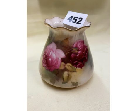 ROYAL WORCESTER SQUAT VASE PAINTED WITH ROSES NUMBER G957 
